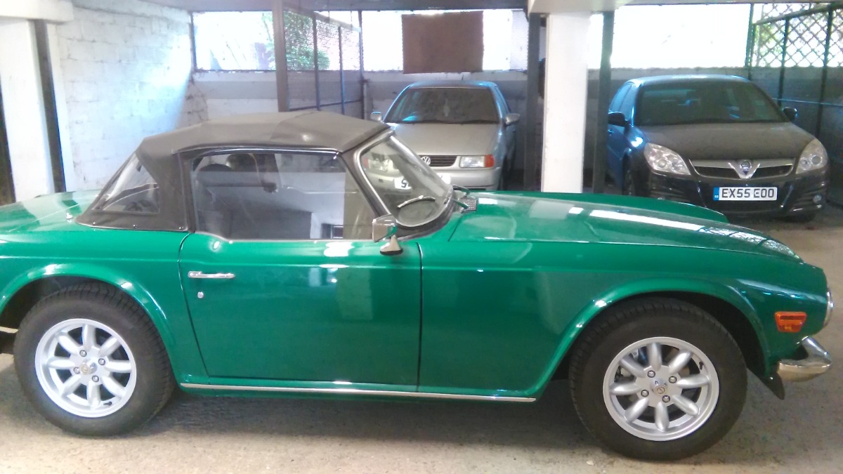 1973 Triumph TR6 Image 6